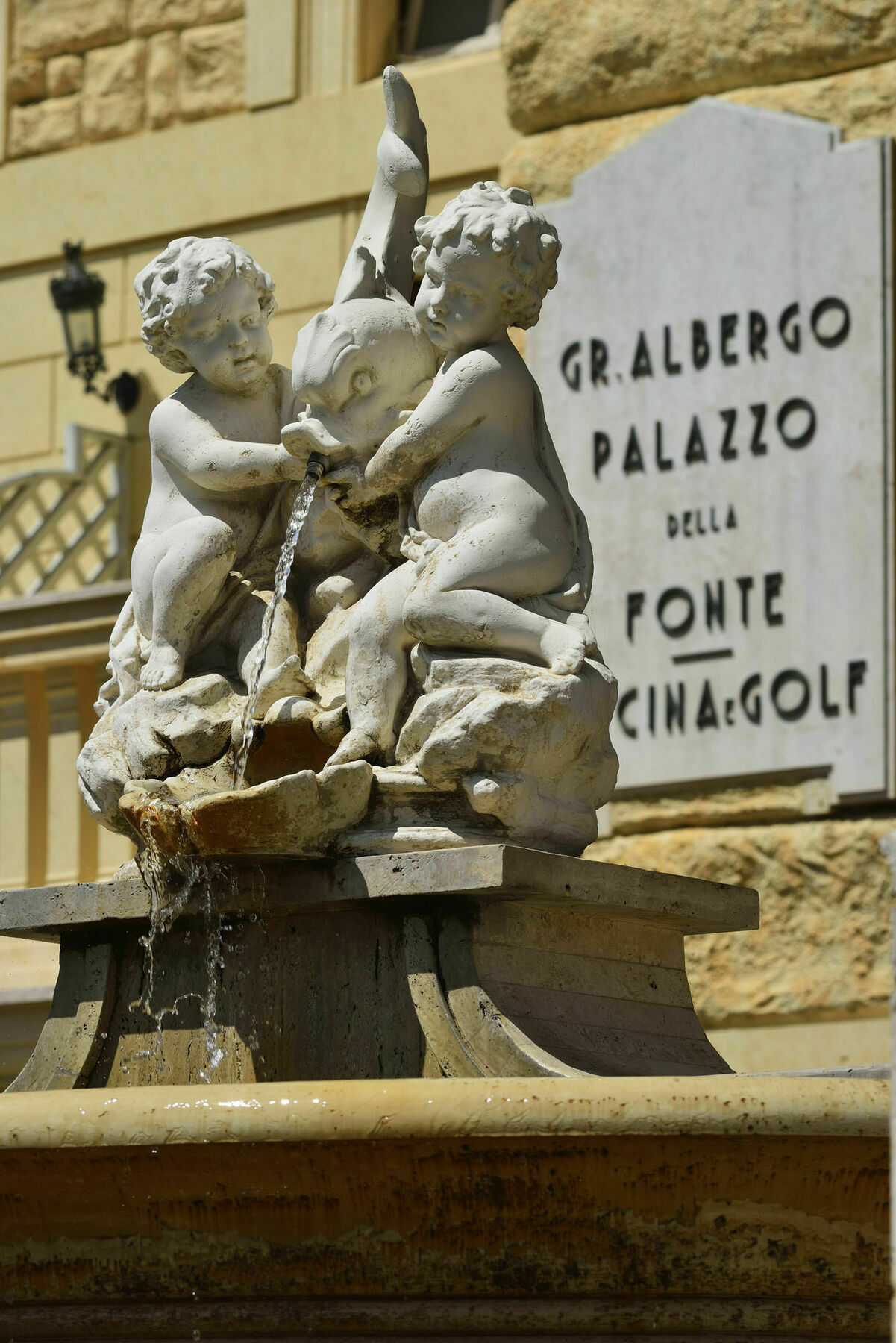 Grand Hotel Palazzo Della Fonte Fiuggi Exterior foto